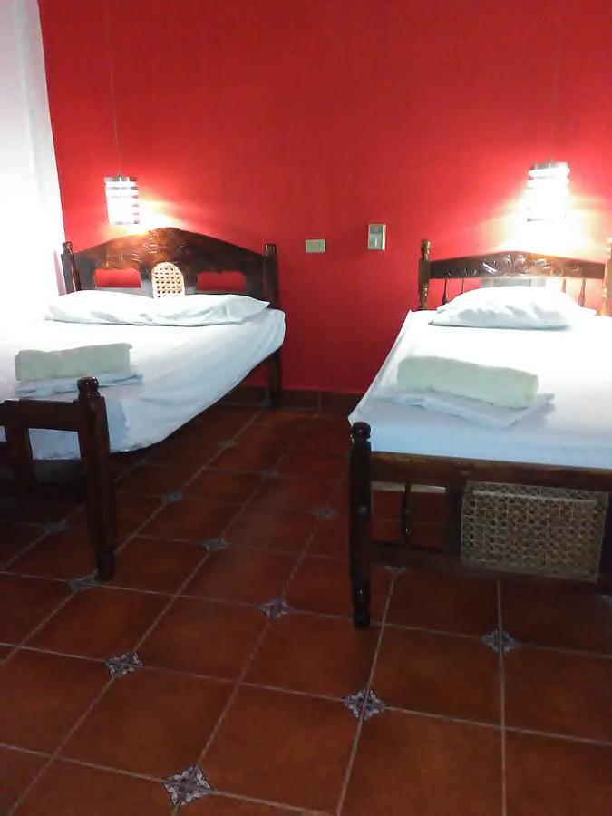 Hostal Casa Ivana León Kültér fotó
