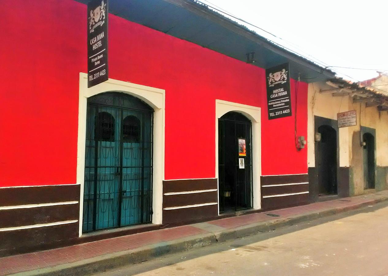 Hostal Casa Ivana León Kültér fotó