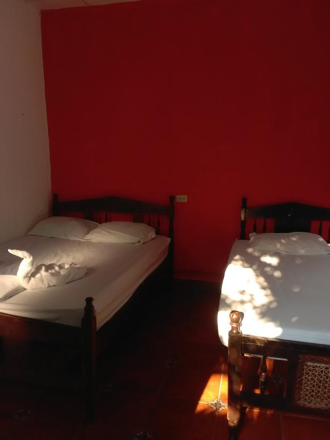 Hostal Casa Ivana León Kültér fotó